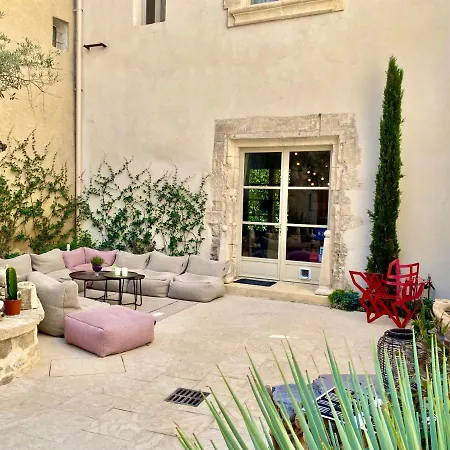 Palais Aoma, Particulier De Luxe En Provence Maison d'hôtes LʼIsle-sur-la-Sorgue
