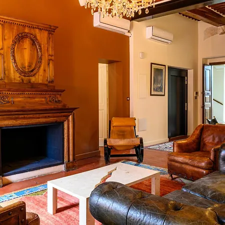 Palais Aoma, Particulier De Luxe En Provence Guest house 2*